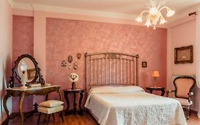 B&B Elvira Al Duomo